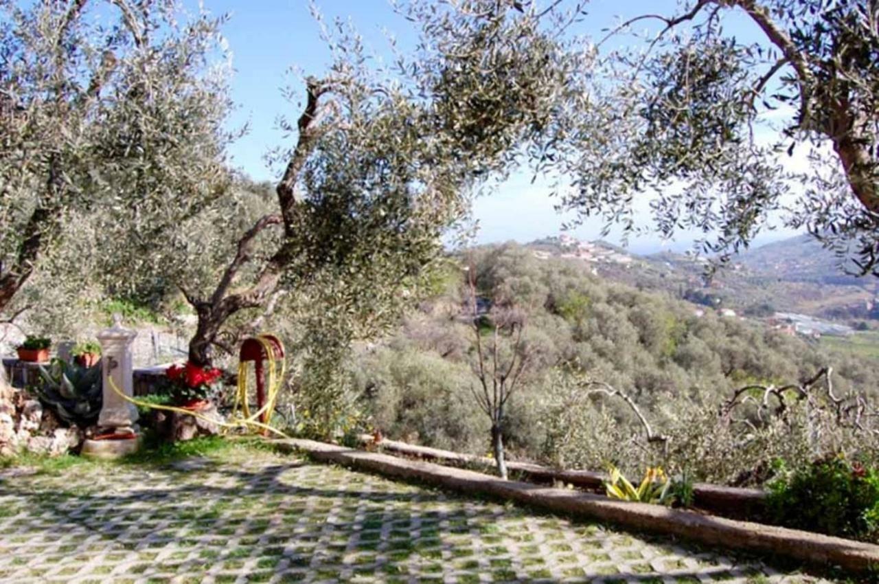 Casa Lella Villa Dolcedo Exterior photo